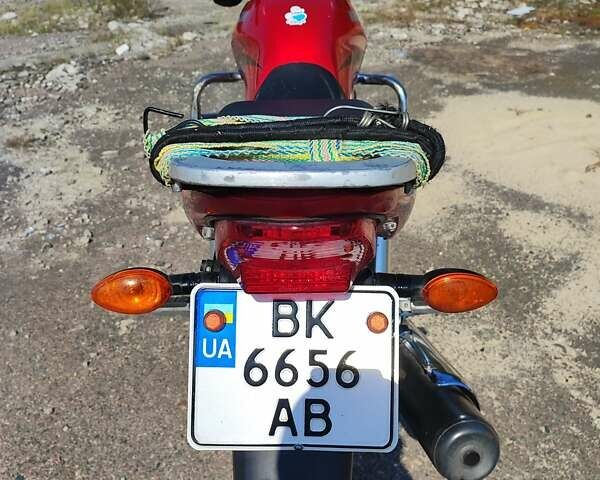 Красный Кинлон Команч, объемом двигателя 0 л и пробегом 10 тыс. км за 849 $, фото 3 на Automoto.ua