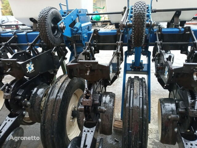 Кинзе 3000, объемом двигателя 0 л и пробегом 0 тыс. км за 25802 $, фото 4 на Automoto.ua