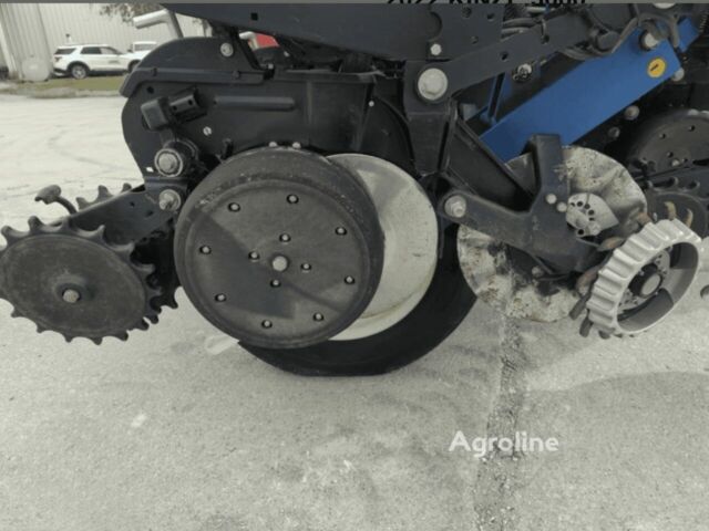 Кинзе 3000, объемом двигателя 0 л и пробегом 0 тыс. км за 62126 $, фото 6 на Automoto.ua