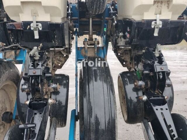 Кинзе 3600, объемом двигателя 0 л и пробегом 0 тыс. км за 34883 $, фото 2 на Automoto.ua