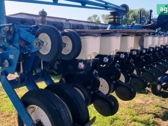 Кінзе 3600, об'ємом двигуна 0 л та пробігом 0 тис. км за 72000 $, фото 1 на Automoto.ua