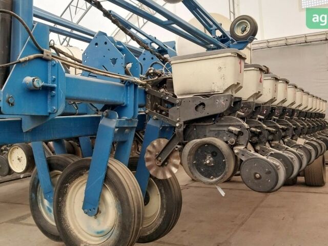 Кінзе 3700, об'ємом двигуна 0 л та пробігом 0 тис. км за 65000 $, фото 11 на Automoto.ua