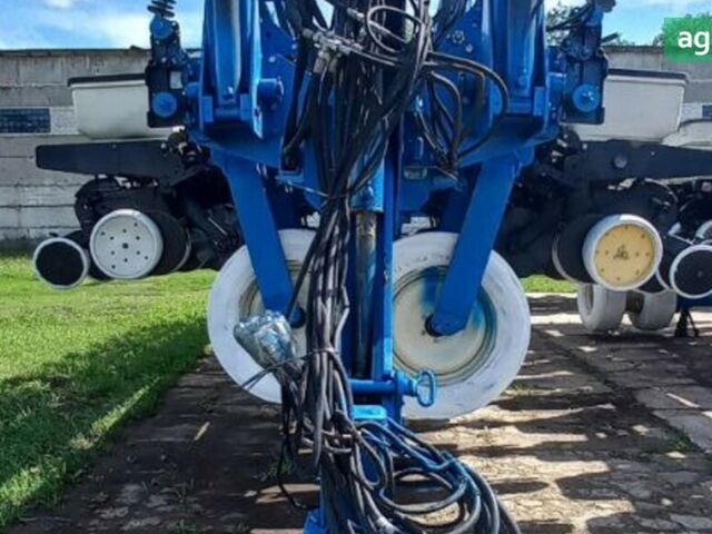 Кинзе 3700, объемом двигателя 0 л и пробегом 2 тыс. км за 42000 $, фото 11 на Automoto.ua