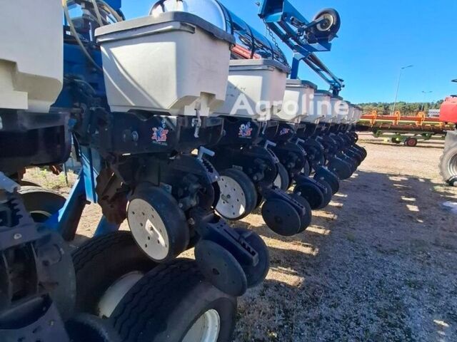 Кинзе 3700, объемом двигателя 0 л и пробегом 0 тыс. км за 44648 $, фото 11 на Automoto.ua