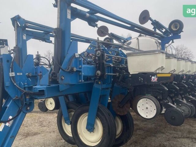 Кинзе 3700, объемом двигателя 0 л и пробегом 0 тыс. км за 45000 $, фото 3 на Automoto.ua