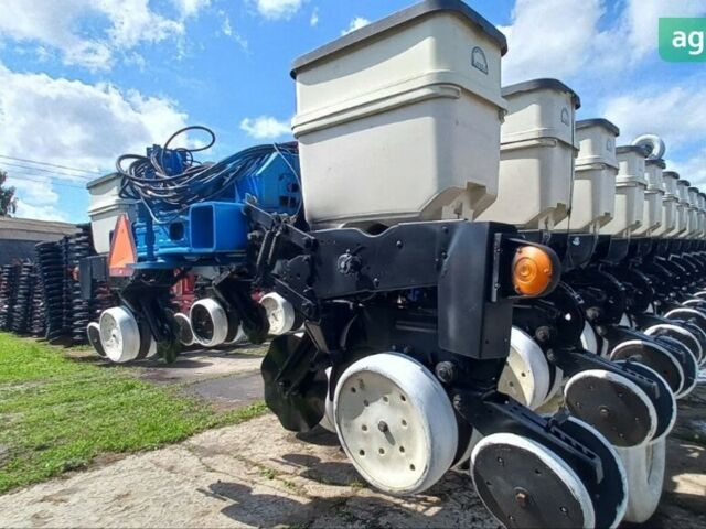 Кинзе 3700, объемом двигателя 0 л и пробегом 2 тыс. км за 42000 $, фото 12 на Automoto.ua