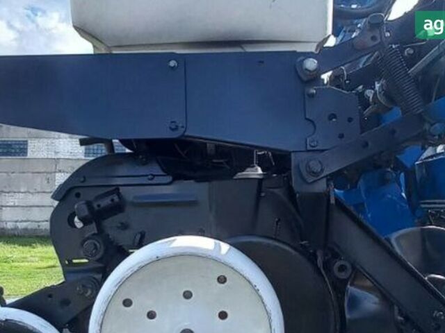 Кинзе 3700, объемом двигателя 0 л и пробегом 2 тыс. км за 42000 $, фото 3 на Automoto.ua