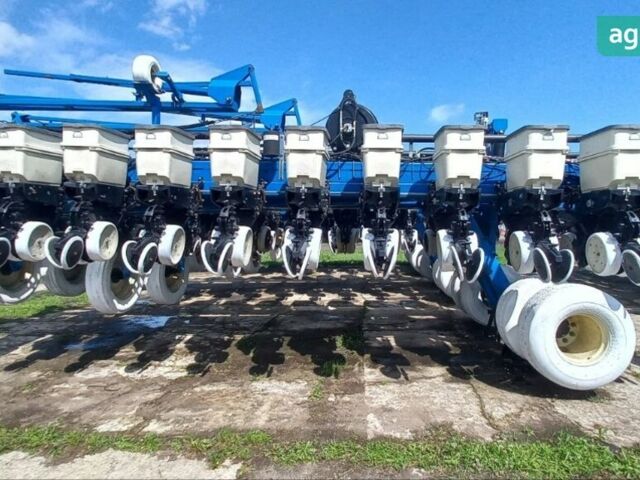 Кинзе 3700, объемом двигателя 0 л и пробегом 2 тыс. км за 42000 $, фото 4 на Automoto.ua