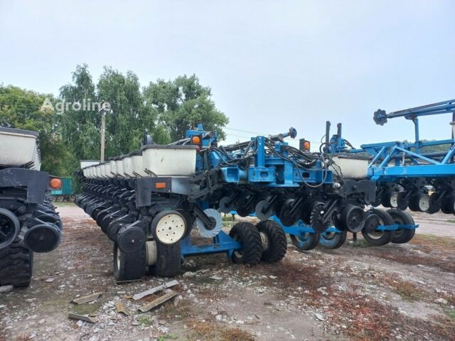 Синий Кинзе 3700, объемом двигателя 0 л и пробегом 0 тыс. км за 45358 $, фото 3 на Automoto.ua