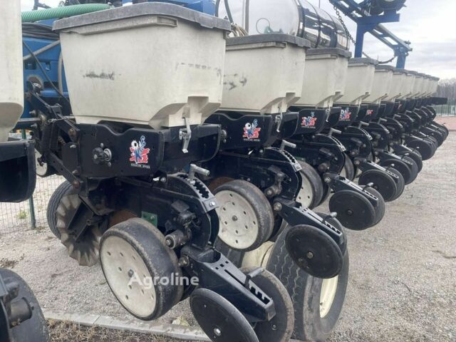 Синий Кинзе 3700, объемом двигателя 0 л и пробегом 0 тыс. км за 46511 $, фото 9 на Automoto.ua