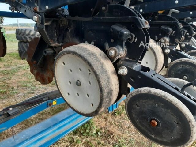 Кинзе Другая, объемом двигателя 0 л и пробегом 0 тыс. км за 81820 $, фото 15 на Automoto.ua