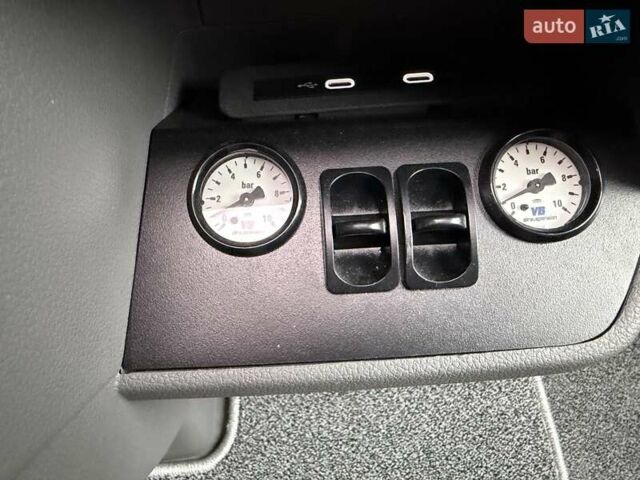 Сірий Кнаус Комфорт, об'ємом двигуна 1.97 л та пробігом 30 тис. км за 145000 $, фото 26 на Automoto.ua