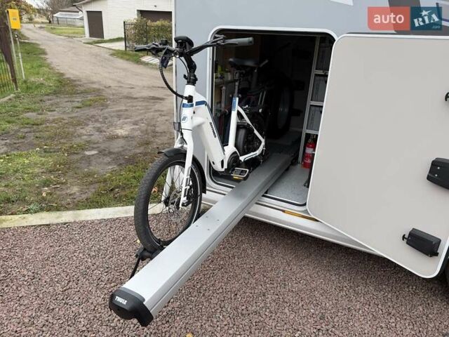 Сірий Кнаус Комфорт, об'ємом двигуна 1.97 л та пробігом 30 тис. км за 145000 $, фото 17 на Automoto.ua