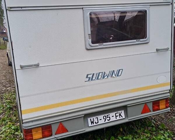 Белый Кнаус Судвинд, объемом двигателя 0 л и пробегом 10 тыс. км за 4450 $, фото 2 на Automoto.ua