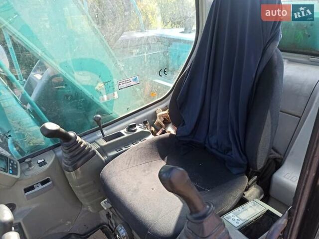 Кобелко СК 2002 у Хусте на Automoto.ua Зелений Кобелко СК, об'ємом двигуна 4.3 л та пробігом 136 тис. км за 34647 $, фото 5 на Automoto.ua