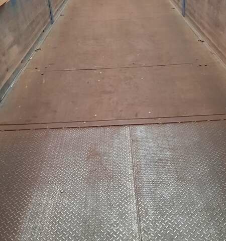 Красный Когель BPW, объемом двигателя 0 л и пробегом 0 тыс. км за 3000 $, фото 4 на Automoto.ua