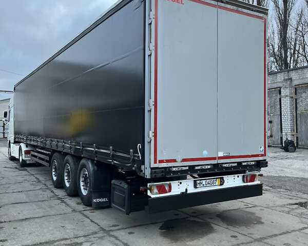 Черный Когель S 24, объемом двигателя 0 л и пробегом 100 тыс. км за 16500 $, фото 1 на Automoto.ua