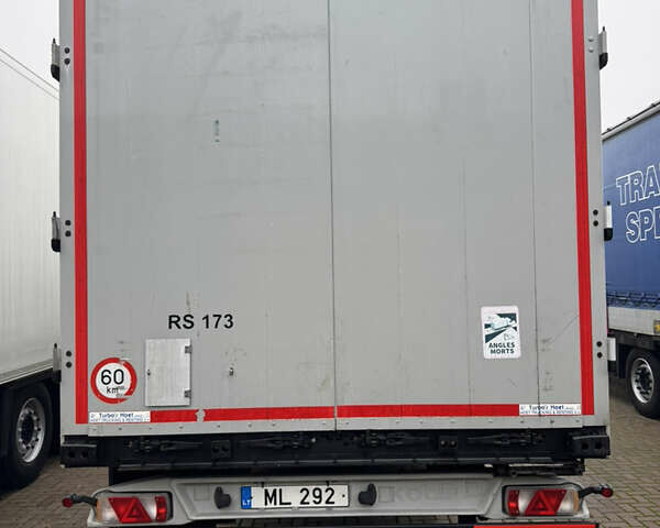 Серый Когель S 24, объемом двигателя 0 л и пробегом 200 тыс. км за 14800 $, фото 11 на Automoto.ua