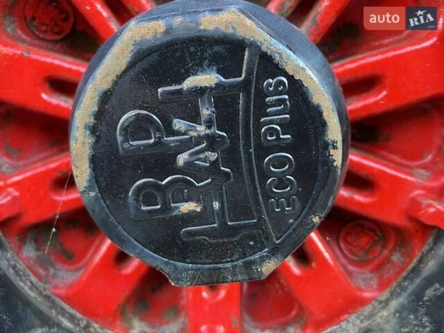 Серый Когель S 24, объемом двигателя 0 л и пробегом 100 тыс. км за 10900 $, фото 2 на Automoto.ua