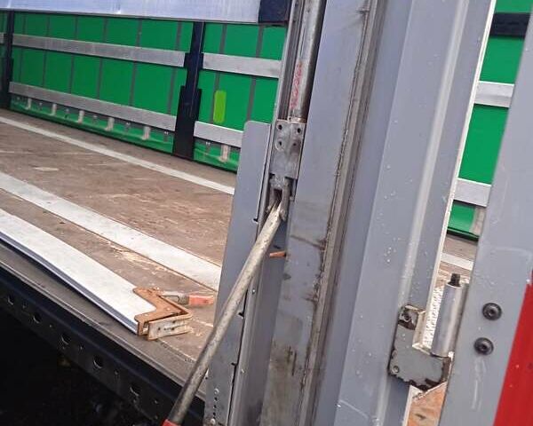 Чорний Когель SW24, об'ємом двигуна 0 л та пробігом 100 тис. км за 13500 $, фото 5 на Automoto.ua