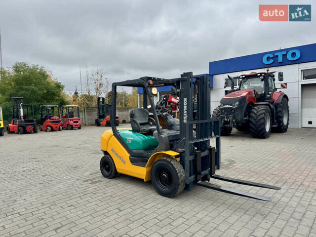 Коматсу ФД 2008 у Радомышле на Automoto.ua Жовтий Коматсу ФД, об'ємом двигуна 2.5 л та пробігом 5 тис. км за 12500 $, фото 1 на Automoto.ua