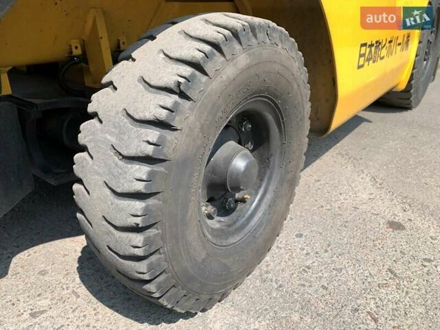 Коматсу ФГ, объемом двигателя 2.1 л и пробегом 1 тыс. км за 13300 $, фото 9 на Automoto.ua