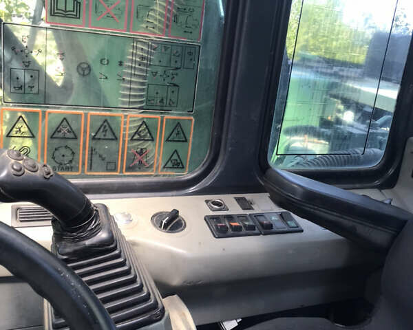 Коматсу ПВ, объемом двигателя 0 л и пробегом 7 тыс. км за 27950 $, фото 10 на Automoto.ua