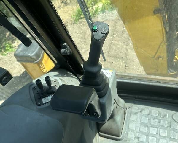 Коматсу ВБ, об'ємом двигуна 0 л та пробігом 14 тис. км за 37700 $, фото 11 на Automoto.ua