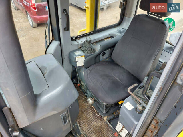 Коматсу D41, объемом двигателя 0 л и пробегом 7 тыс. км за 55080 $, фото 7 на Automoto.ua