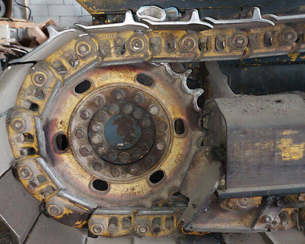 Коматсу D41 1998 в Броварах на Automoto.ua Желтый Коматсу D41, объемом двигателя 4.5 л и пробегом 700 тыс. км за 45000 $, фото 17 на Automoto.ua