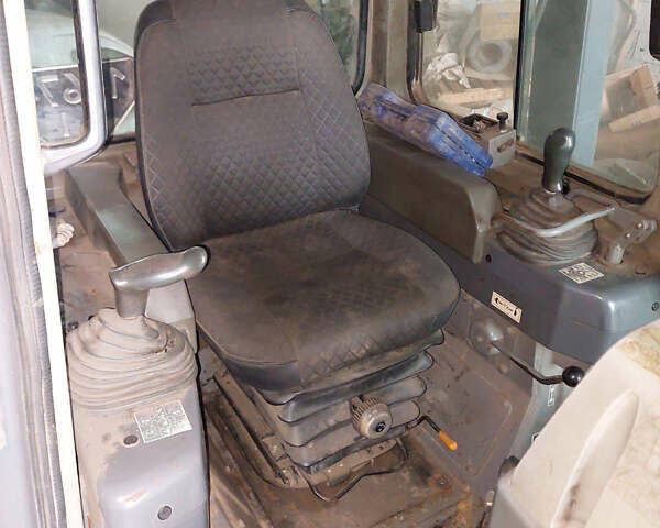 Коматсу D41 1998 в Броварах на Automoto.ua Желтый Коматсу D41, объемом двигателя 4.5 л и пробегом 700 тыс. км за 45000 $, фото 14 на Automoto.ua