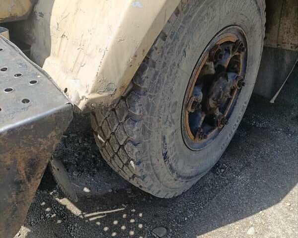 Желтый КрАЗ 250, объемом двигателя 14.86 л и пробегом 100 тыс. км за 4500 $, фото 9 на Automoto.ua