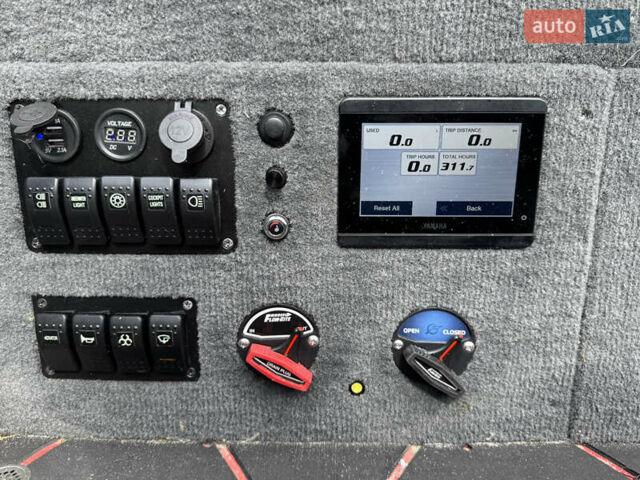 Красный КрАЗ 255Б1, объемом двигателя 1 л и пробегом 1 тыс. км за 19500 $, фото 10 на Automoto.ua