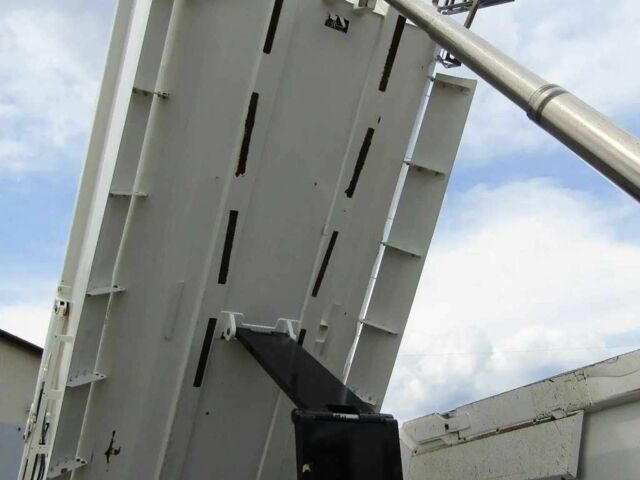 КрАЗ 255Б1, объемом двигателя 14.86 л и пробегом 0 тыс. км за 95094 $, фото 5 на Automoto.ua