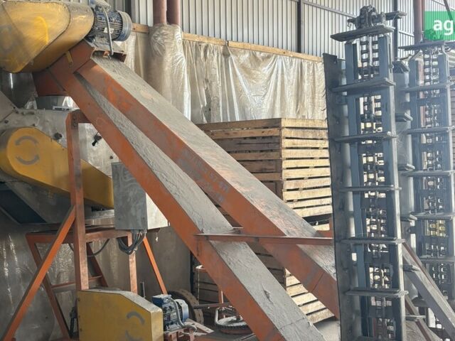 КрАЗ 255Б1, объемом двигателя 14.86 л и пробегом 0 тыс. км за 3810 $, фото 5 на Automoto.ua