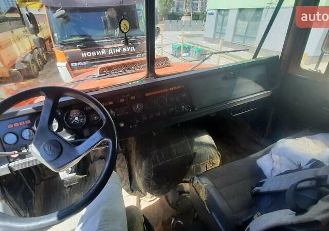 Красный КрАЗ 65053, объемом двигателя 14.9 л и пробегом 140 тыс. км за 13500 $, фото 1 на Automoto.ua