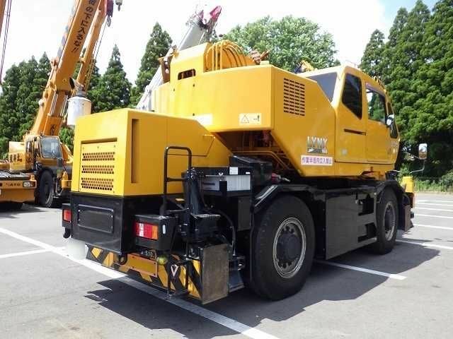 КрАЗ 6510, объемом двигателя 14.86 л и пробегом 0 тыс. км за 87500 $, фото 2 на Automoto.ua