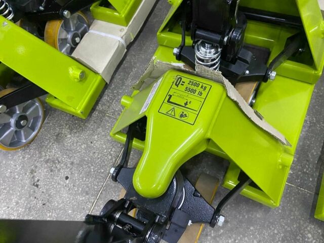 КрАЗ 6510, объемом двигателя 14.86 л и пробегом 0 тыс. км за 26400 $, фото 3 на Automoto.ua