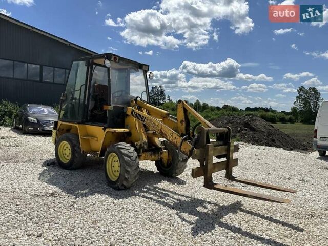 Желтый Крамер 320, объемом двигателя 2.4 л и пробегом 4 тыс. км за 12700 $, фото 1 на Automoto.ua