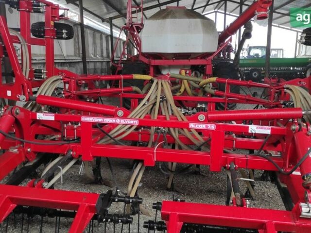 Красная звезда Alcor, объемом двигателя 0 л и пробегом 1 тыс. км за 26000 $, фото 8 на Automoto.ua