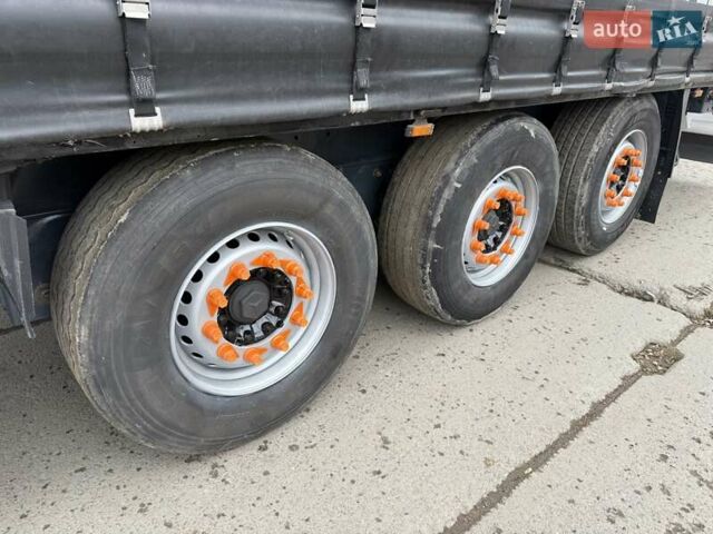 Чорний Кроне Профы Лайнер, об'ємом двигуна 0 л та пробігом 555 тис. км за 6500 $, фото 17 на Automoto.ua