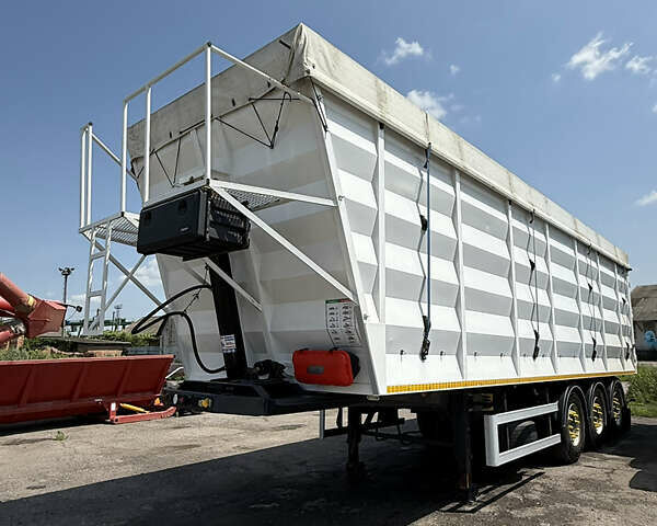 Білий Кроне САФ, об'ємом двигуна 0 л та пробігом 0 тис. км за 25500 $, фото 1 на Automoto.ua