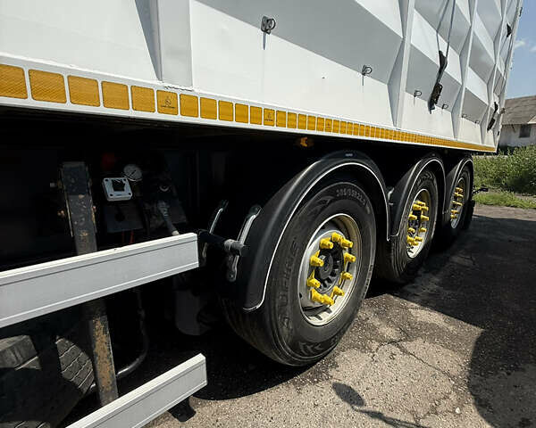 Білий Кроне САФ, об'ємом двигуна 0 л та пробігом 0 тис. км за 25500 $, фото 3 на Automoto.ua