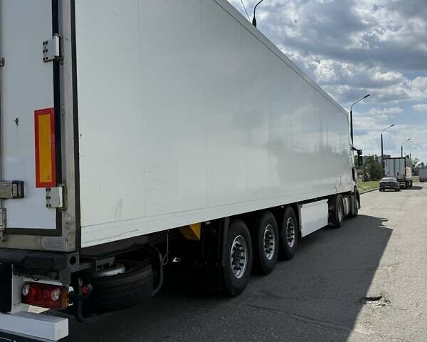 Кроне СД 2013 в Киеве на Automoto.ua Белый Кроне СД, объемом двигателя 0 л и пробегом 100 тыс. км за 16000 $, фото 4 на Automoto.ua