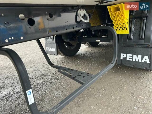 Белый Кроне СД, объемом двигателя 0 л и пробегом 93 тыс. км за 41348 $, фото 23 на Automoto.ua