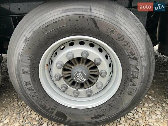 Белый Кроне СД, объемом двигателя 0 л и пробегом 93 тыс. км за 41348 $, фото 26 на Automoto.ua