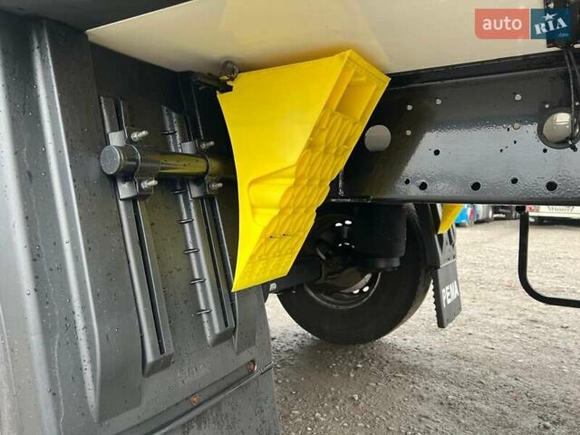 Кроне СД 2016 у Чернівцях на Automoto.ua Білий Кроне СД, об'ємом двигуна 0 л та пробігом 93 тис. км за 44356 $, фото 24 на Automoto.ua