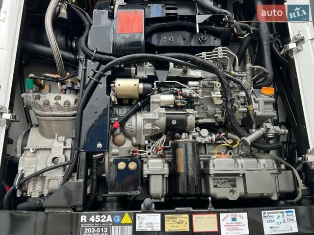 Белый Кроне СД, объемом двигателя 0 л и пробегом 93 тыс. км за 41348 $, фото 12 на Automoto.ua