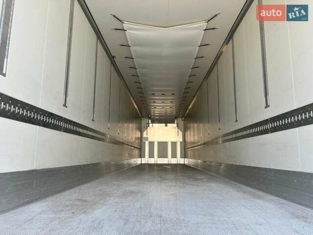 Кроне СД 2016 у Чернівцях на Automoto.ua Білий Кроне СД, об'ємом двигуна 0 л та пробігом 93 тис. км за 44356 $, фото 8 на Automoto.ua