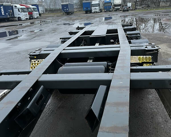 Черный Кроне СД, объемом двигателя 0 л и пробегом 300 тыс. км за 13900 $, фото 10 на Automoto.ua